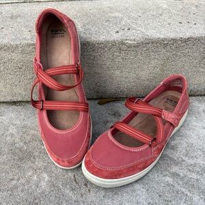 Earth Origins Elle Mary Jane Flats Size 9.5